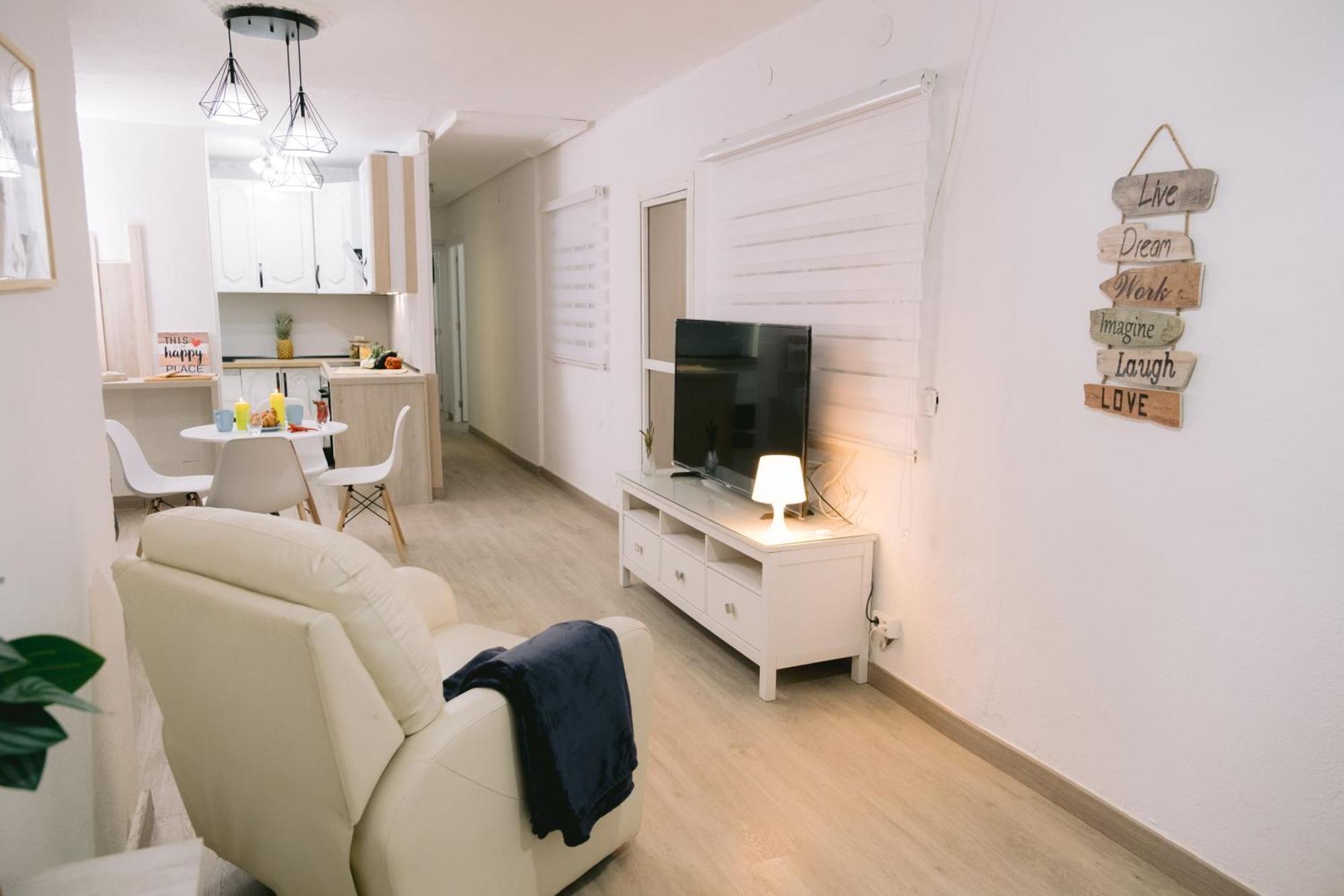 Piso Compartido Delyrent, Renfe Hotel Jaén Eksteriør billede